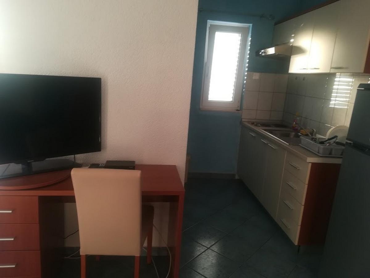 Apartments Barisic Hrvatskih Zrtava 404 Seget Vranjica 트로기르 외부 사진